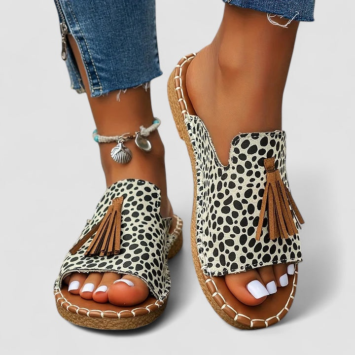 Leena - Bekväma och Platta Ortopediska Sandaler