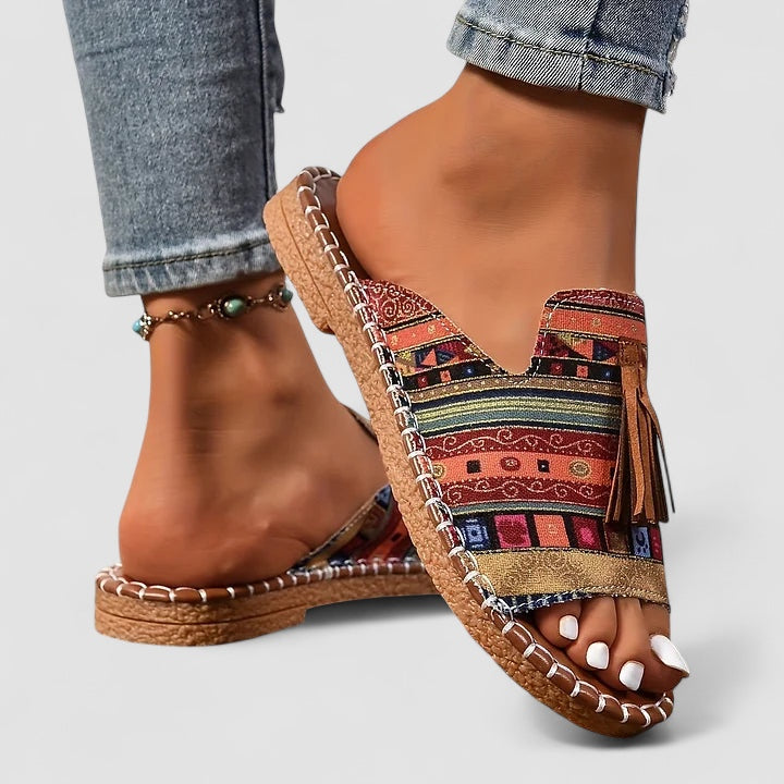 Leena - Bekväma och Platta Ortopediska Sandaler