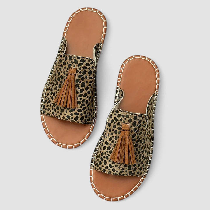 Leena - Bekväma och Platta Ortopediska Sandaler